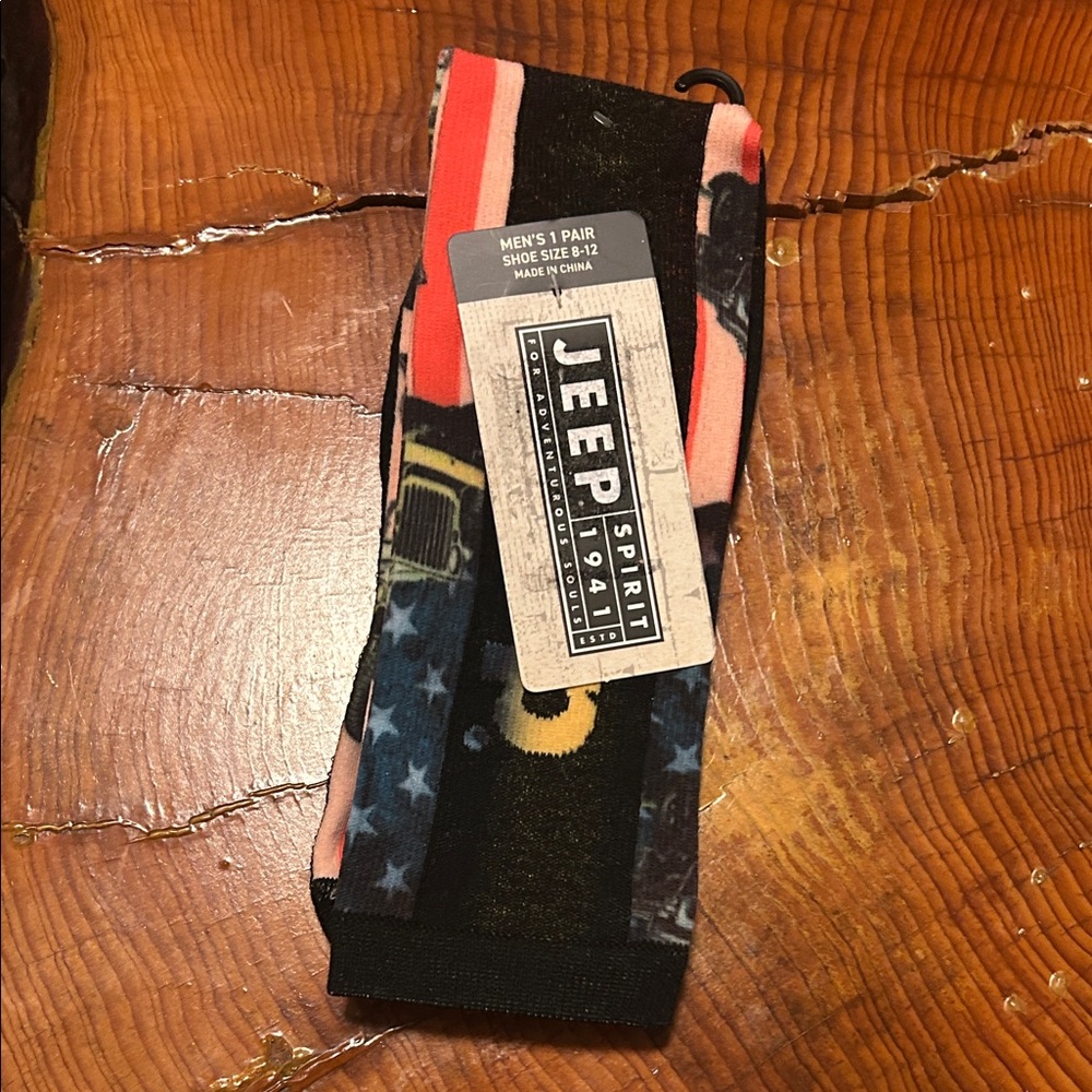 Jeep Men's Black and Red Socks 8-12